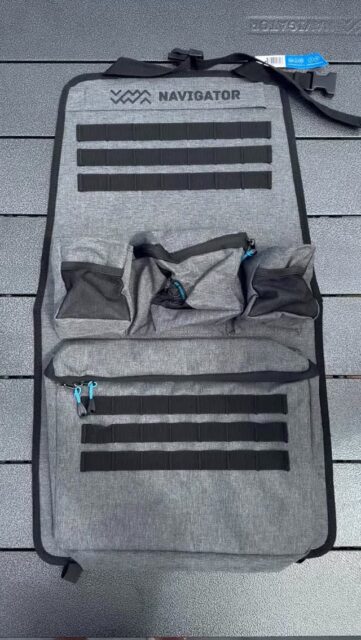 Clever car storage hacks by @navigatorgearau
We’re into everything this lot have got! Love, love, love it!!!