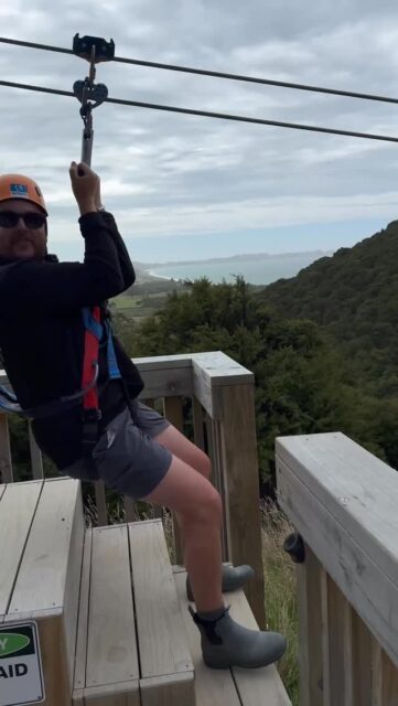 Our second time with @ecozip_adventures and it won’t be the last!!! Took the parents along! They had a blast!!! When in @kaikouranz this one’s worth stepping off the edge for!!!
#TASMANTRAVELS #newzealand #kaikoura #adventure #familyfun