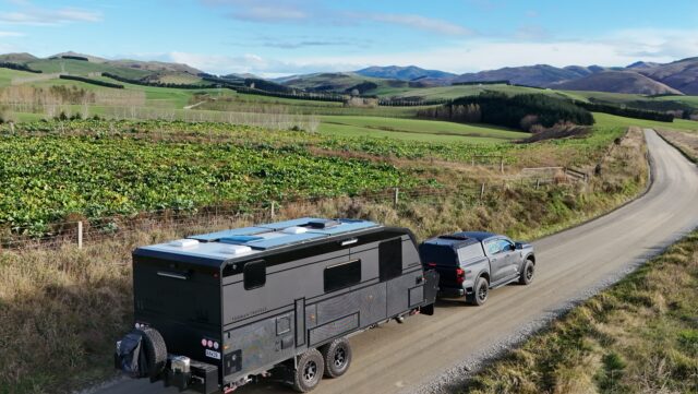No traffic. No crowds. No plans. Just a winding gravel road and another corner of New Zealand waiting to be explored. 🇳🇿