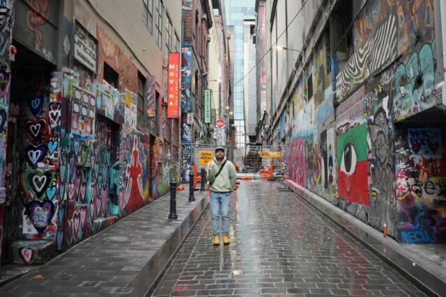 We landed in @visitmelbourne to rain, but that didn’t matter one bit! ☔️🙌 Checked into @hotelindigomelbourne and spent sometime exploring the city, made it back to the amazing @ngvmelbourne — always worth a visit.
Then came lunch at @lupinomelbourne Bistro. Goodness me… that gnocchi absolutely finished us. 🤤
A pretty perfect start to our Aussie adventure. Feeling very grateful. 🇦🇺 💙
